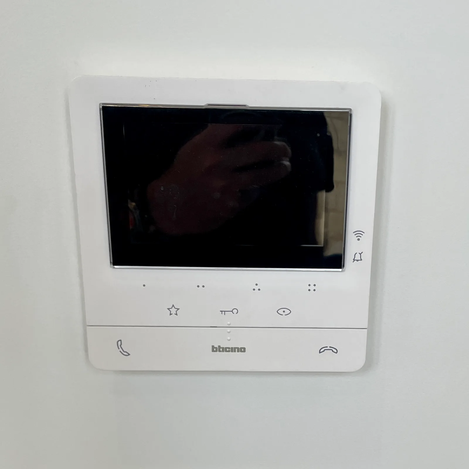 Systeme domotique connecte